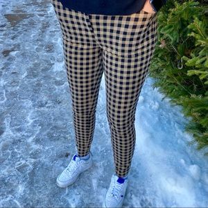 Trendy Plaid Pants!